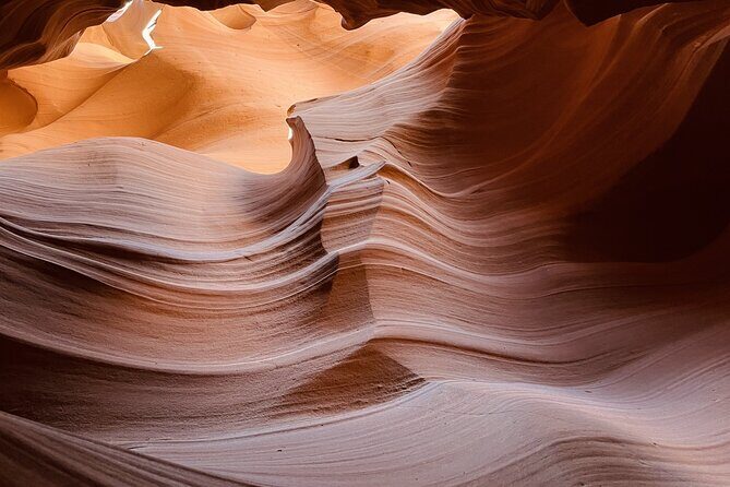 2-Day Upper Antelope Canyon and Grand Canyon National Park Tour - Upper Antelope Canyon with Carolene Ekis: Navajo-Guided Light Beams