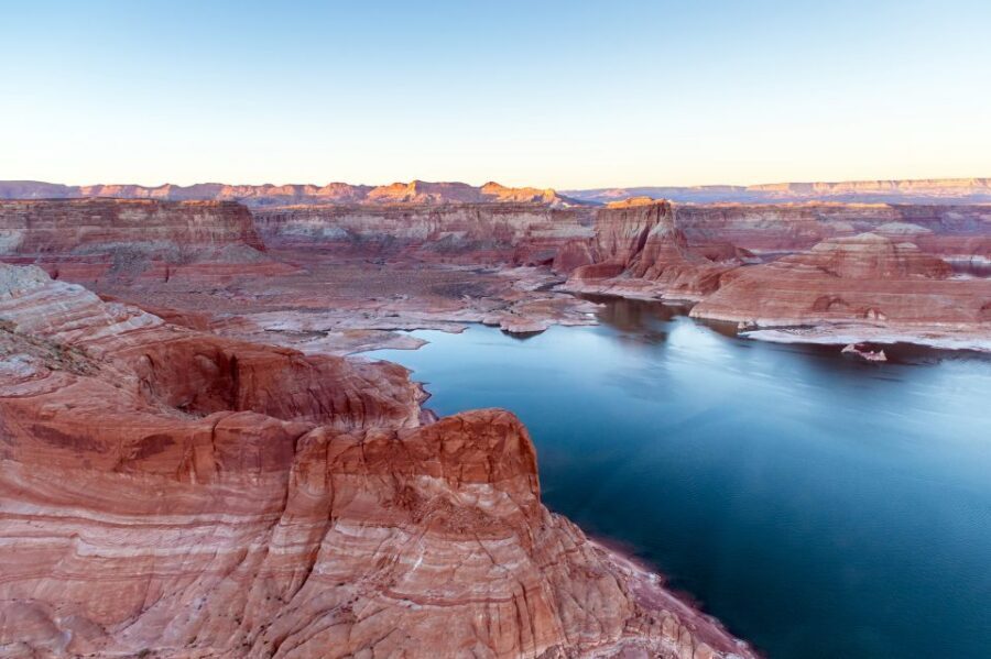 Las Vegas: Antelope Canyon & Horseshoe Bend Tour - What to Pack for a Hot, Sun-Forward Day