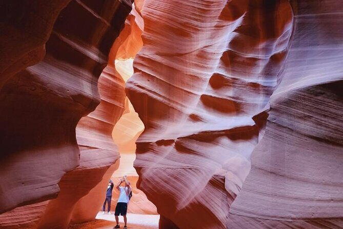 Las Vegas:Upper Antelope Canyon, Horseshoe Bend with Lunch - Why This 6:00 am Las Vegas Start Is the Secret to Enjoying It