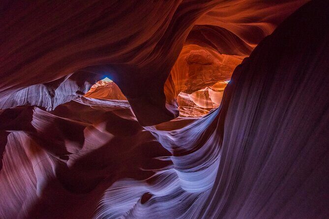 Page Secret Antelope Canyon Tour - Stop 1: Secret Canyon, from nature walk to slot canyon entrance