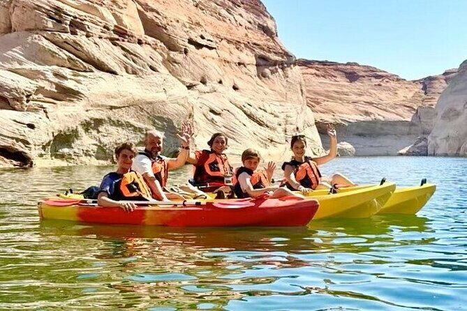 Same Day Exclusive Kayak Rental on Lake Powell - Key Points at a Glance