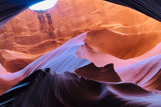 Upper and Lower Antelope Canyon with Horseshoe Bend Hiking Tour - Who this tour suits best (and who should skip it)