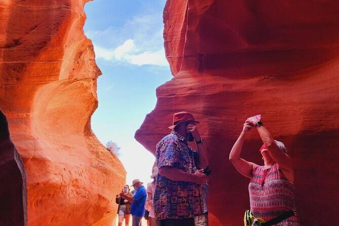 Upper Antelope Canyon Prime Time Entry with Navajo Guide - What to bring (and what gets you turned away)